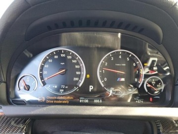 BMW Seria 6 F06-F12-F13 2015 BMW M6 4.4 V8 2015 4.4 Benzyna 560KM, zdjęcie 9