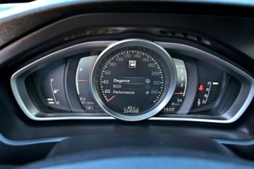 Volvo V40 II Hatchback Facelifting 2.0 D2 120KM 2016 Volvo V40 Iscription LiFT Full Led Digital Skóra, zdjęcie 25