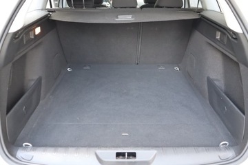 Peugeot 308 II SW Facelifting 1.2 PureTech 130KM 2018 Peugeot 308 1.2 PureTech, Salon Polska, Automat, zdjęcie 13