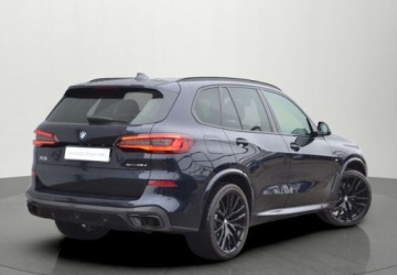 BMW X5 G05 SUV 2.0 25d 231KM 2021 BMW X5 25d xDrive M Sport Dealer BMW Bonkowscy Gorzow Wlkp. 2.0 Diesel, zdjęcie 3