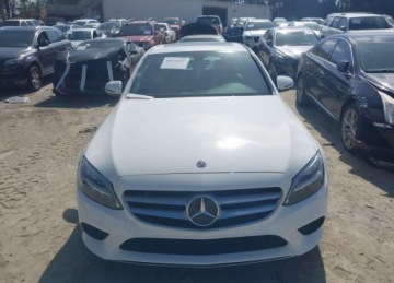 Mercedes Klasa C W206 Limuzyna 2.0 300 258KM 2021 Mercedes-Benz Klasa C 2021r., C 300 Sedan, 2L, od ubezpieczalni 2.0 Benzyna, zdjęcie 2