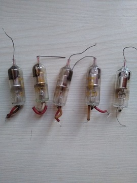 EY51 RFT = 6X2 Lampa prostownicza W.N.używana
