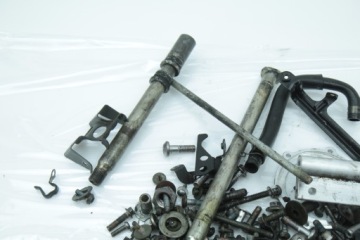 YAMAHA TDM 900 02-10 БОЛТЫ ВИНТЫ