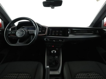 Audi A1 II 1.0 25 TFSI 95KM 2019 Audi A1 Sportback virtual cockpit PDC grzane, zdjęcie 14