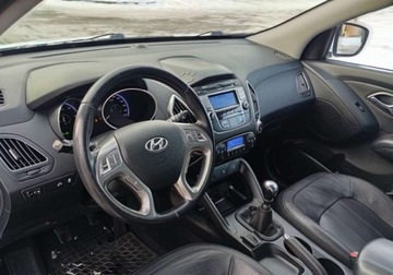 Hyundai ix35 SUV R 2.0 CRDi 136KM 2010 Hyundai ix35 Zarejestrowany - 2,0 - 136 KM 2.0 Diesel 136KM, zdjęcie 19