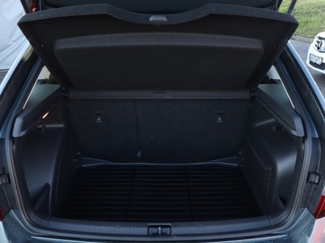 Skoda Rapid II Liftback Facelifting 1.0 TSI 110KM 2018 Skoda Rapid Spaceback 1.0 TSI, Salon Polska, Navi, zdjęcie 12