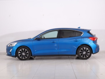 Ford Focus III Hatchback 5d facelifting 1.0 EcoBoost 125KM 2018 Ford Focus 1.0 EcoBoost, Salon Polska, Serwis ASO, zdjęcie 2