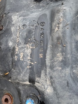 MERCEDES ML W164 320 CDI 3.0 NÁDRŽ PALIVA