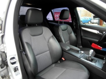 Mercedes Klasa C W204 Limuzyna 1.8 200 K 184KM 2008 Mercedes-Benz Klasa C AMG Avantgarde Kompressor Doinwestowany 1.8 Benzyna, zdjęcie 21