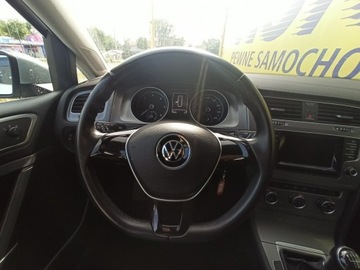Volkswagen Golf VII Variant 1.6 TDI BlueMotion  110KM 2015 Volkswagen Golf mały przebieg, zdjęcie 12
