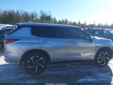 Mitsubishi Outlander III 2024 Mitsubishi Outlander SE S-Awc 2024 2.5 Benzyna 181KM, zdjęcie 6