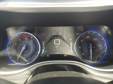 Chrysler Pacifica II 2023 Chrysler Pacifica Touring 2023 3.6l 3.6 Benzyna 287KM, zdjęcie 9