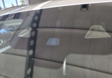 Mercedes GLC C253 SUV 2.1 220 d 170KM 2018 Mercedes-Benz GLC Salon Polska , aktywny radar, oryginalny lakier 2.1 170KM, zdjęcie 13