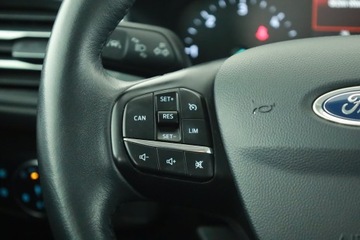 Ford Focus III Hatchback 5d facelifting 1.5 TDCi 120KM 2018 Ford Focus 1.5 EcoBlue, Salon Polska, Serwis ASO, zdjęcie 12