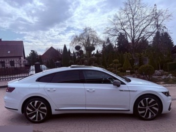 Volkswagen Arteon Fastback 2.0 TSI 190KM 2018 Volkswagen Arteon 2.0 TSI R-Line DSG 190KM 2018r, zdjęcie 17