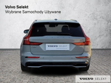 Volvo V60 II  Kombi Facelifting 2.0 B4 B 197KM 2025 Volvo V60 V60 B4 Benzyna, Plus Dark, Aktywny tempo, zdjęcie 8