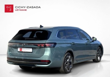 Volkswagen Passat B8 Variant Facelifting 2.0 TDI SCR 150KM 2024 Volkswagen Passat Variant SalonPL 2.0TDI 150KM DSG Elegance SkoraWentylMas, zdjęcie 4