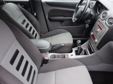 Ford Focus II Kombi 1.8 Duratorq TDCi 115KM 2008 Ford Focus 1.8 TDCi, Salon Polska, Klima, zdjęcie 8