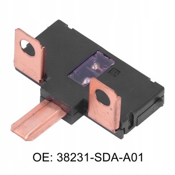 Многоблочный предохранитель А 38231SDAA01 100/70Амп