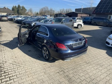 Mercedes Klasa C W205 Limuzyna Facelifting 2.0 300d 245KM 2020 Mercedes C 300 Automat Skóra Podgrzewanie Kamera, zdjęcie 4