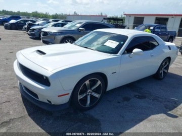 Dodge Challenger III 2019 Dodge Challenger 2019 Dodge Challenger RT RWD 5.7 Benzyna 372KM, zdjęcie 1
