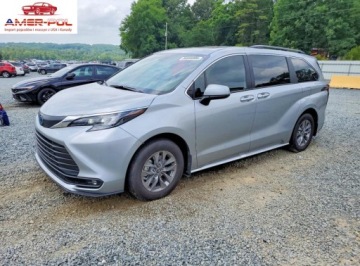 Toyota Sienna III 2025 Toyota Sienna Xle 8-Passenger 2025 2.5 Hybryda 189KM
