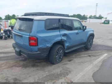 Toyota Land Cruiser VIII 2024 Toyota Land Cruiser 2024r.,4x4, 2.4L 2.4 Benzyna 326KM, zdjęcie 4