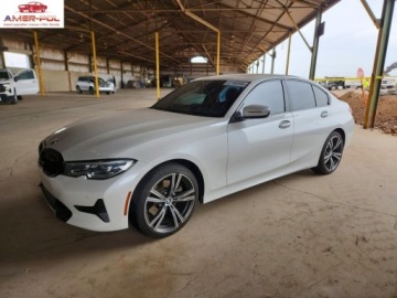 BMW Seria 3 G20-G21 2022 BMW Seria 3 330I 2022 2.0 Benzyna 255KM