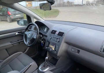 Volkswagen Touran II 1.6 TDI 105KM 2011 Volkswagen Touran 1.6 TDI 2011r Navi skrzynia automatyczna DSG 1.6 Diesel, zdjęcie 5