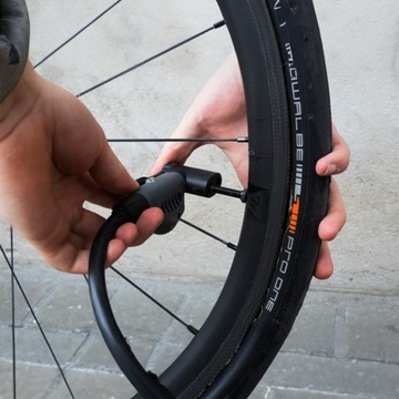 НАПОЛЬНЫЙ АВТОМОБИЛЬНЫЙ НАПОЛЬНЫЙ ВЕЛОСИПЕДНЫЙ НАСОС DUNLOP + 2 КОНЦА