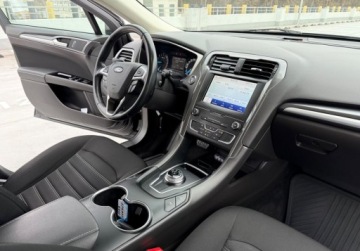 Ford Mondeo V Kombi Facelifting 2.0 EcoBlue 150KM 2020 Ford Mondeo salon PL FV VAT 23 kombi automat 2.0 Diesel 150KM, zdjęcie 17