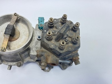 ROZDZIELACZ PALIWA K-JET MERCEDES W123 W116 W126 R107 280 M110 0438100011