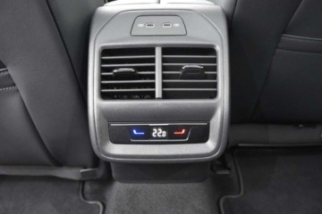 Volkswagen Passat B9 2024 Volkswagen Passat SalonPL 265KM 4x4 DSG R-line DCC Pakiety PANORAMA Kam.36, zdjęcie 38