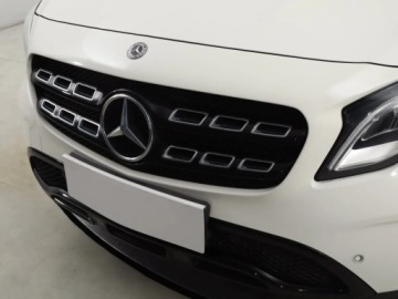 Mercedes GLA I Off-roader 1.6 200 156KM 2017 Mercedes GLA GLA 200, Salon Polska, Serwis ASO, zdjęcie 18