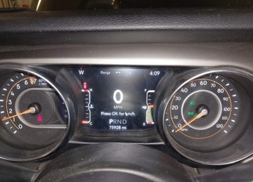 Jeep Wrangler IV 2019 Jeep Wrangler 2019r., Sport S 4x4, 3.6L, od ubezpieczalni 3.6 Benzyna 289KM, zdjęcie 13