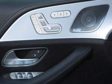 Mercedes GLE V167 SUV Facelifting 3.0 450d 367KM 2025 MERCEDES-BENZ GLE 450 d 4-Matic AMG Line 3.0 (367KM) 2025, zdjęcie 10