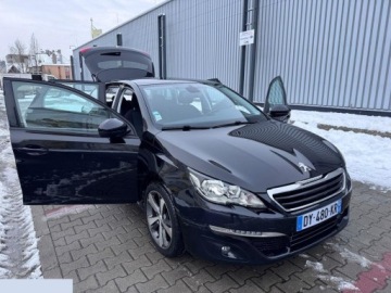 Peugeot 308 II SW 1.2 PureTech 130KM 2015 Peugeot 308 1.2 130 e-THP Start &amp; Stop Active 2015r