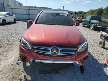 Mercedes GLC C253 2019 Mercedes-Benz GLC 2019 r., 2,0L 300 4MATIC 2.0 Benzyna 241KM, zdjęcie 1