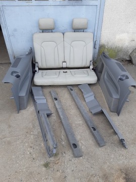 AUDI Q7 4L SEDADLA III 3 ŘADA BOKY KŮŽE KOMPLET