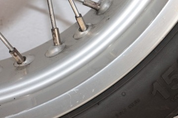 TRIUMPH TIGER 955i 01-06 ЗАДНИЙ ОБОД