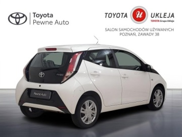 Toyota Aygo II Hatchback 5d 1.0 VVT-i 69KM 2014 Toyota Aygo 1.0 VVT-i X-play II (2014-) 1.0 VVT-i, zdjęcie 1