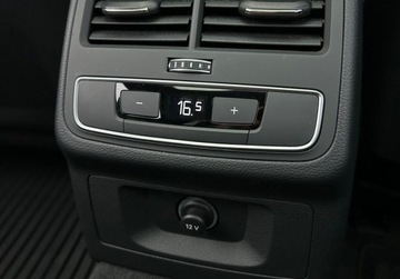 Audi A4 B9 Allroad Quattro Facelifting 2.0 45 TFSI 265KM 2022 Audi A4 Allroad Allroad 45 Quattro S tronic, Tempomat, Kamera, Podgrzewane, zdjęcie 34