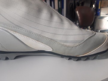 Damskie buty na biegówki MADSHUS METIS SILVER WHITE RPC W NNN 36