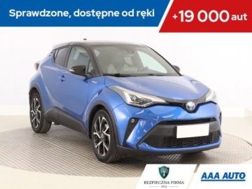 Toyota C-HR I Crossover Facelifting 1.8 Hybrid 122KM 2020 Toyota C-HR 1.8 Hybrid, Salon Polska