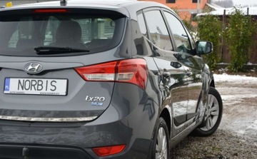 Hyundai ix20 Mikrovan 1.4 CVVT 90KM 2011 Hyundai ix20 Hyundai ix20 1.4 Premium 1.4 Benzyna 90KM, zdjęcie 18