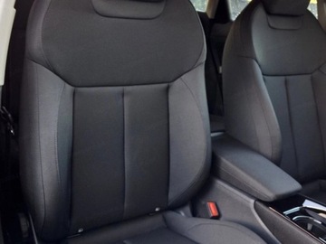 Audi Q3 II SUV 1.5 35 TFSI 150KM 2025 AUDI Q3 TFSI S line 1.5 150 KM, zdjęcie 8