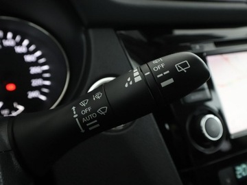 Nissan X-Trail III Terenowy Facelifting 1.3 DIG-T 158KM 2021 Nissan X-Trail Panorama Navi Czujniki parkowania, zdjęcie 31