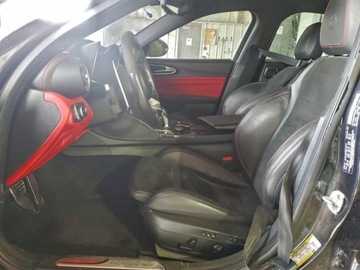 Alfa Romeo Giulia II 2017 Alfa Romeo Giulia 2017r., Quadrifoglio, 2.9L, od ubezpieczalni 2.9 Benzyna, zdjęcie 6