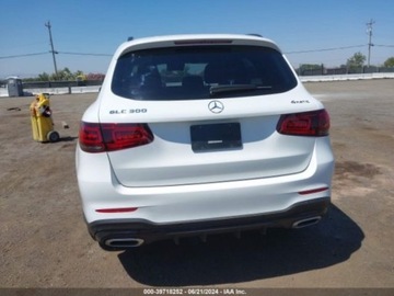 Mercedes GLC C254/X254 2022 Mercedes-Benz GLC 2022r, 4Matic, 2.0L 2.0 Benzyna 255KM, zdjęcie 7