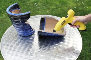 Аккумуляторный клеевой пистолет STANLEY GR90R 25 Вт